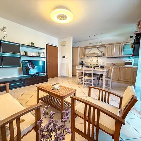 Little Rock Vicino Al Mare Rif A829 Apartment *