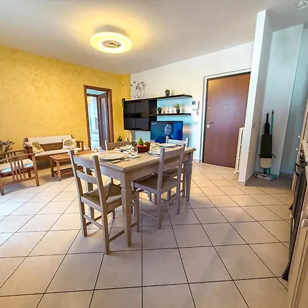 Apartment Little Rock Vicino Al Mare Rif A829